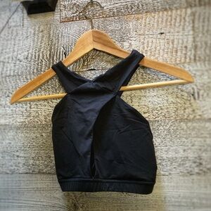 3/$30 | 🇨🇦 Tonic Active | NWOT "Penny" Keyhole Crossover Sports Bra - S, Black